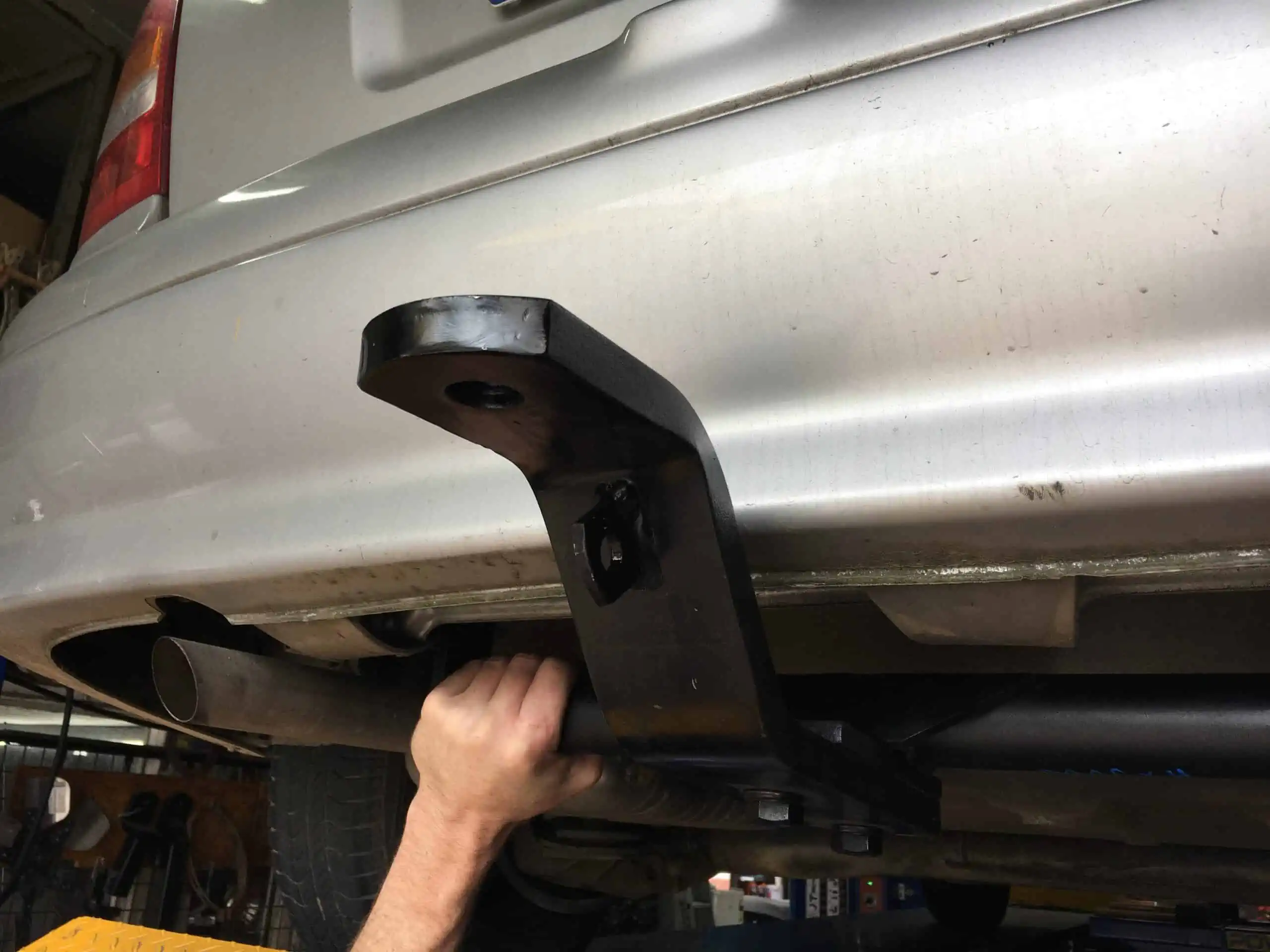 towbar fitting pic mulgrave